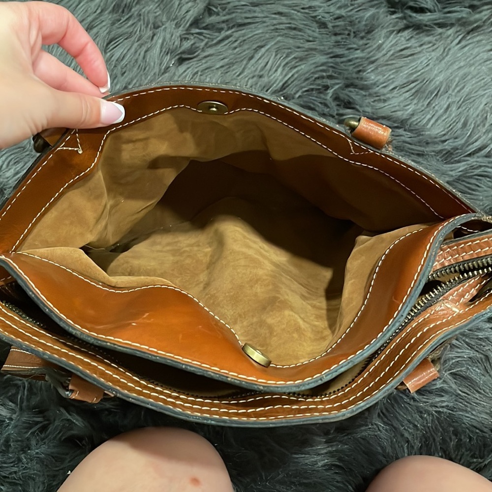 Patricia Nash Poppy Leather 👜 - Picture 6 of 10